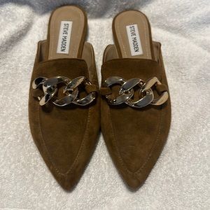Steve Madden Finn Chain Pointed Toe Mule